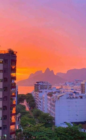 Cobertura Arpoador com piscina privativa, vista mar, garagem, portaria 24 horas